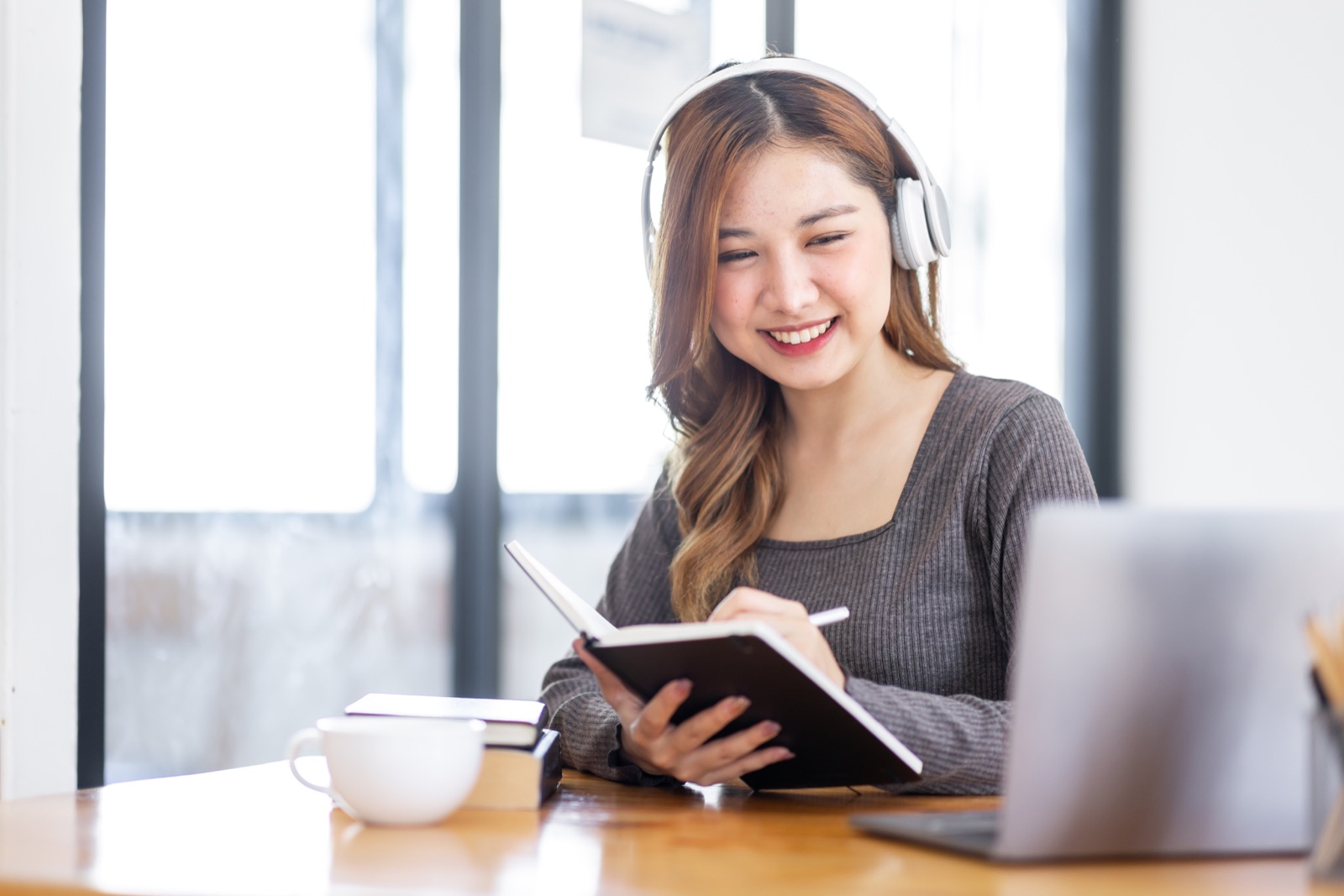 A performer taking part in online development coaching